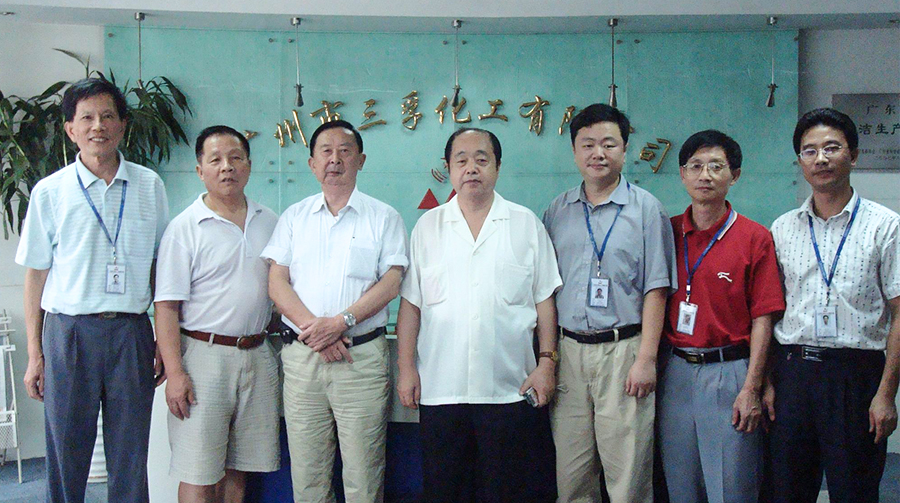 ��־����Bcgame�¿�